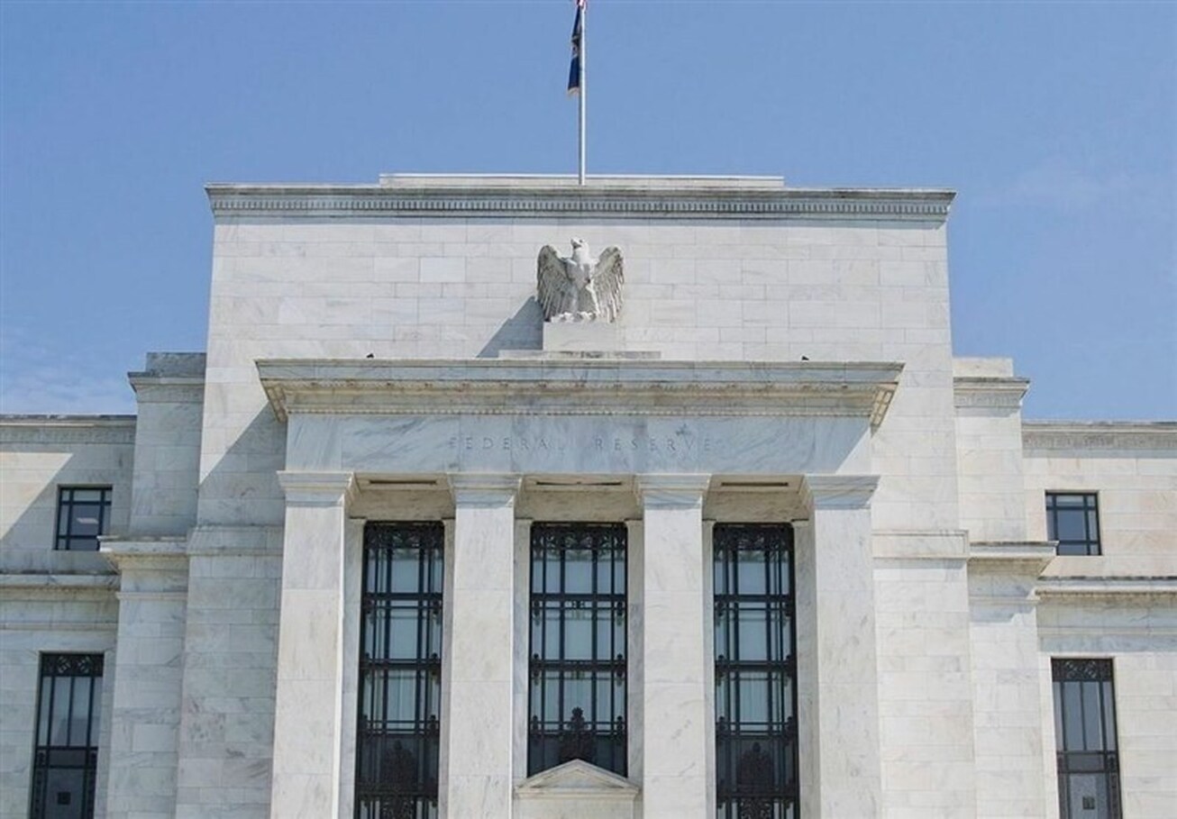 شکایت عضو فدرال رزرو آمریکا از ترامپ؛ کوک: قصد ندارم با زورگویی کنار بروم