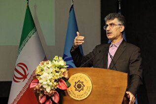 افزایش نرخ سود در زمان بحران بانکی، نقدینگی را بیشتر می‌کند