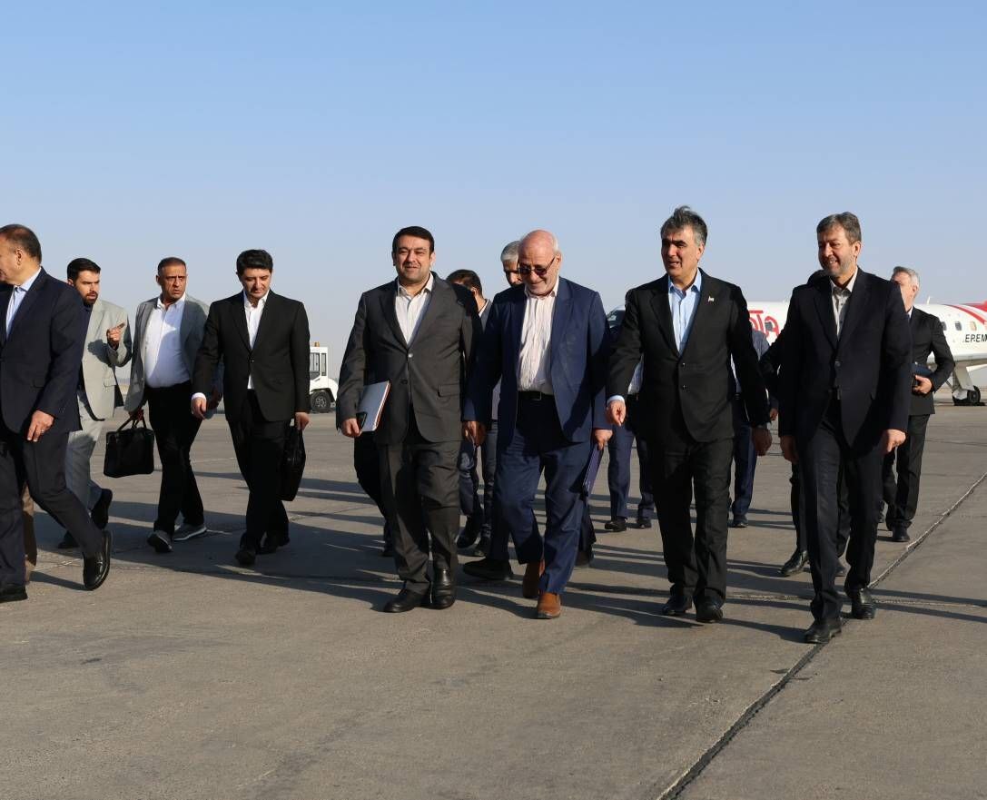 رئیس‌کل بانک مرکزی وارد اصفهان شد