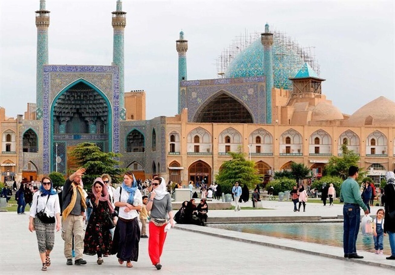 رشد ۱۰ درصدی ورود گردشگران خارجی به ایران در نیمه نخست ۲۰۲۵