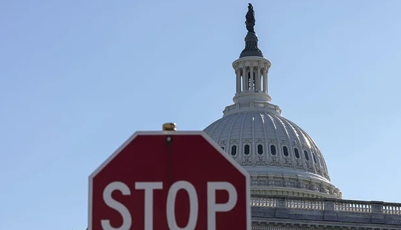 توافقی در کار نیست؛ تعطیلی دولت آمریکا ادامه دارد