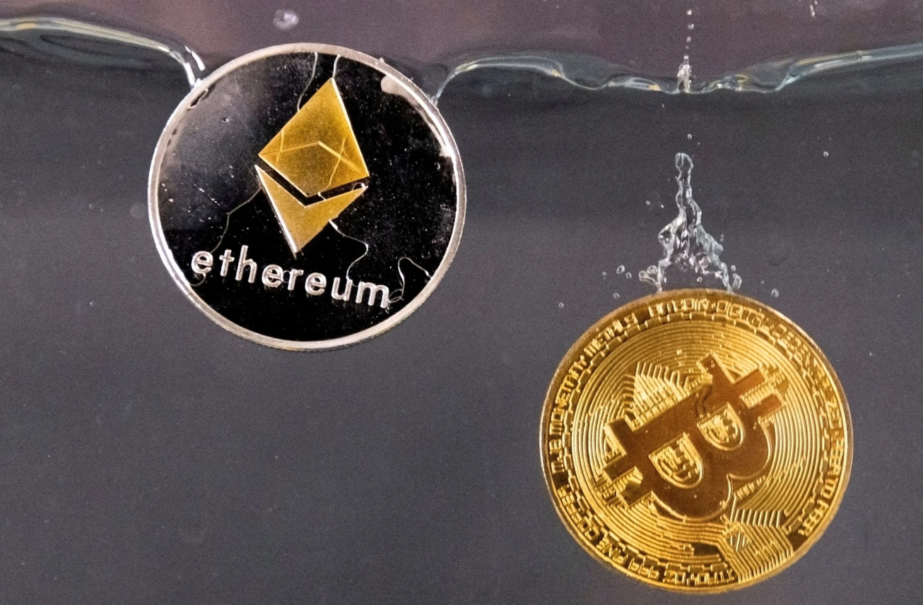 سقوط شدید بازار ارز‌های دیجیتال پس از شوک تعرفه‌ای ترامپ