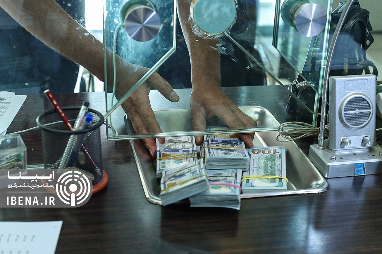 تامین ارز تمامی ثبت سفارش‌های کمتر از ۵۰ هزار دلار عملیاتی شد