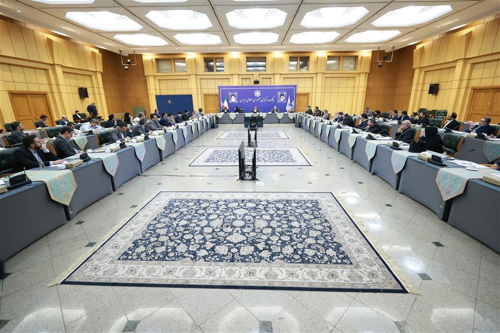 پولشویی و خروج سرمایه؛ خط قرمر بانک مرکزی برای فعالیت فین‌تک‌ها/ تنظیم‌گری در خدمت توسعه کسب‌وکار‌هاست/ شروط ادامه کار پلتفرم‌های آنلاین طلا