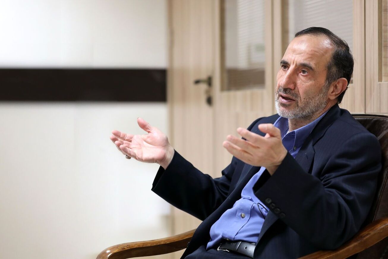 خوش‌چهره: دلار به نرخ تعادلی بازمی‌گردد   اثر شوک‌های سیاسی کوتاه‌مدت است