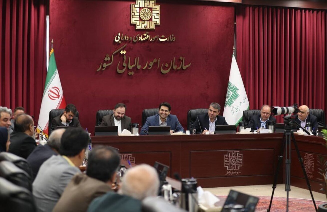 راهبرد اصلی نظام مالیاتی رویکرد تعاملی و تسهیل تکالیف مودیان است  گذار از مالیات‌ستانی سنتی به نظام مالیاتی مدرن و هوشمند