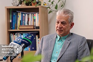 ظرفیت بالای بورس برای هدایت نقدینگی به تولید