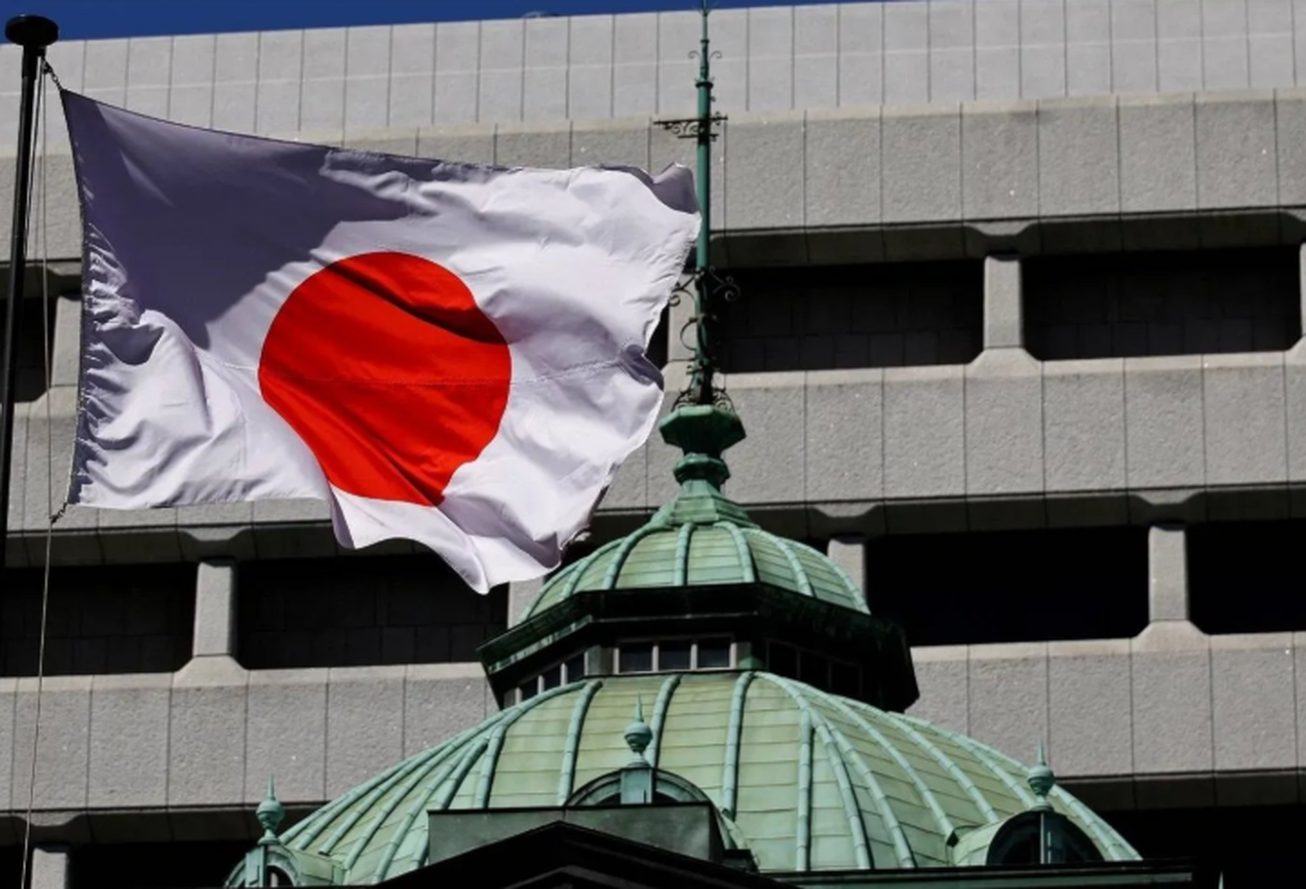 ژاپن به واردات انرژی از روسیه ادامه می‌دهد