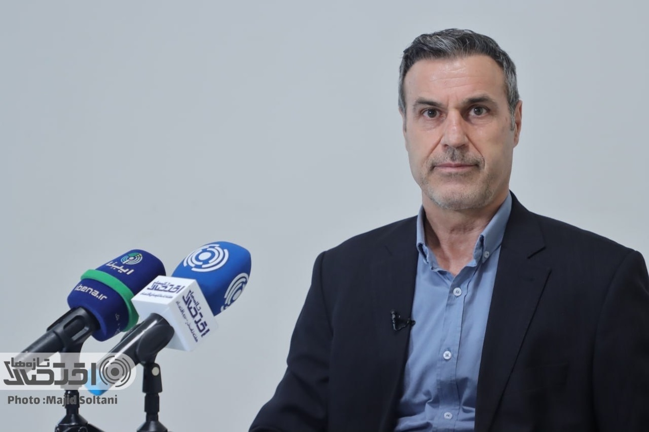 استراتژی‌های مقابله با آثار مکانیسم ماشه و تحریم‌ها  ذخایر ارز و طلای بانک مرکزی مطلوب است