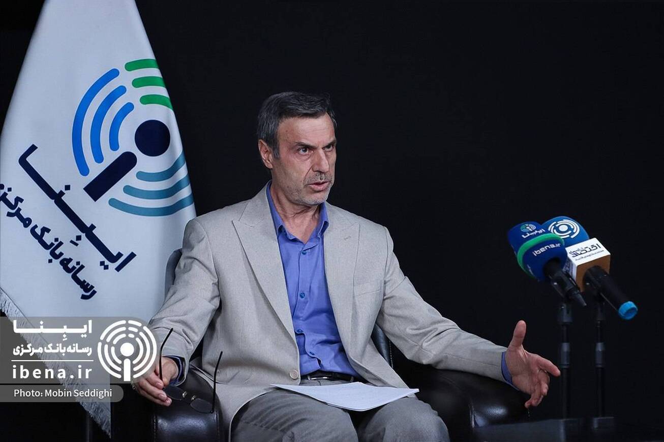 عملکرد بانک مرکزی در شرایط کنونی اقتصاد کشور قابل تقدیر است  از راه‌اندازی تالار دوم ارزی تا ساماندهی بازار رمزارز‌ها