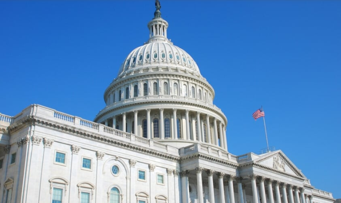 تلاش سنای آمریکا برای پایان دادن به طولانی‌ترین تعطیلی دولت