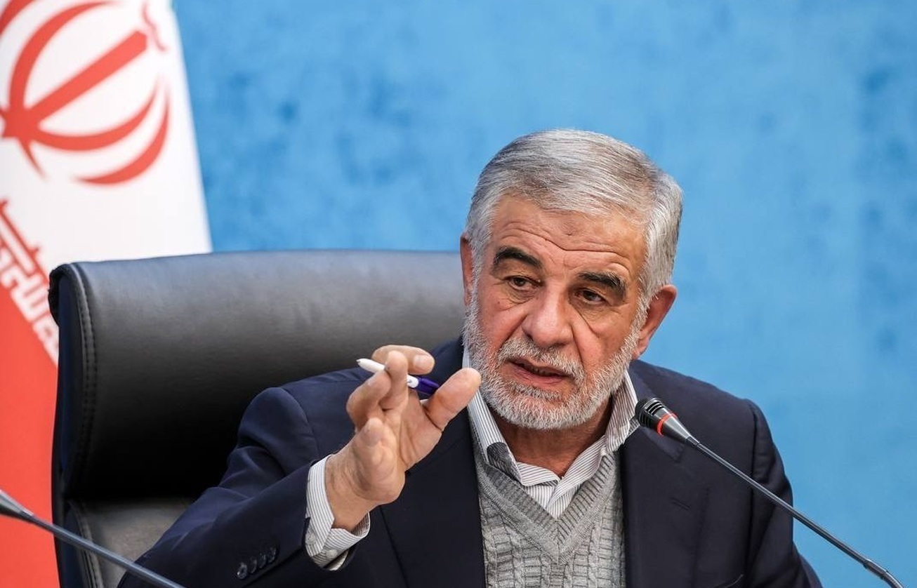 سهامداران اصلی بانک آینده باید پاسخگوی زیان انباشته باشند  موج اصلاح بانک‌های ناتراز آغاز شد