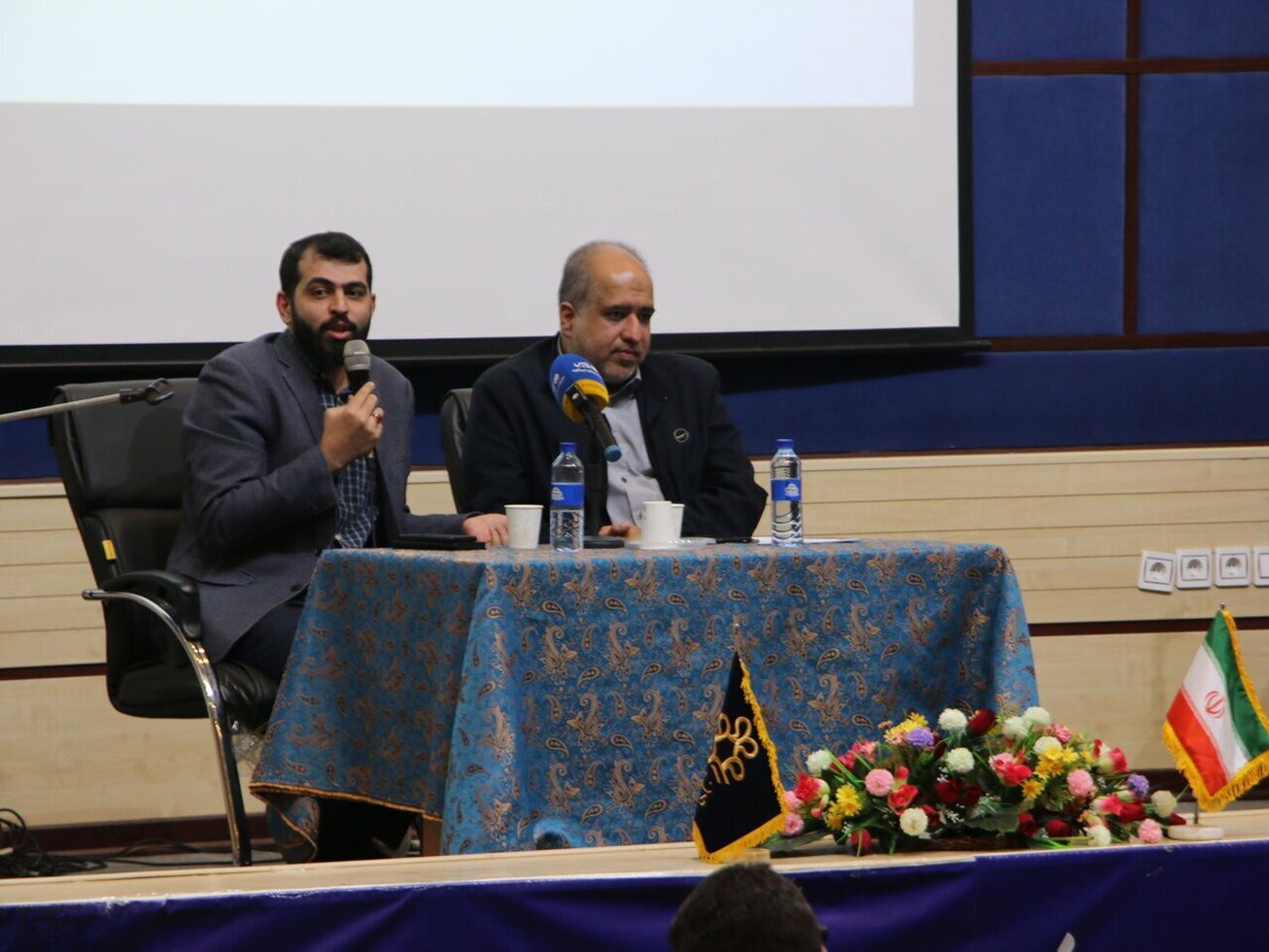 فیصله بانک آینده با ایجاد سپر حفاظتی برای سپرده‌گذاران  آینده ۳۵۰ همت به بانک مرکزی بدهکار بود