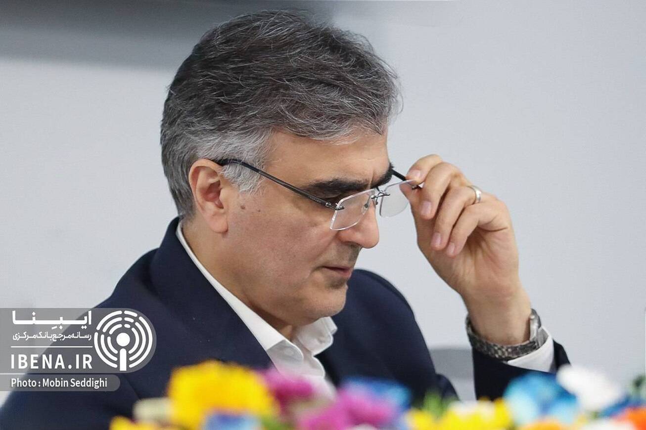 تقدیر از بانک مرکزی بابت تعیین تکلیف بانک آینده پس از دو دهه ناترازی  فرزین: دارایی‌های نقدشونده به بانک ملی منتقل شد