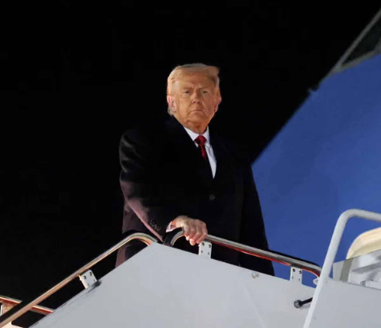 ترامپ تعرفه‌های کانادا را مجدد افزایش داد