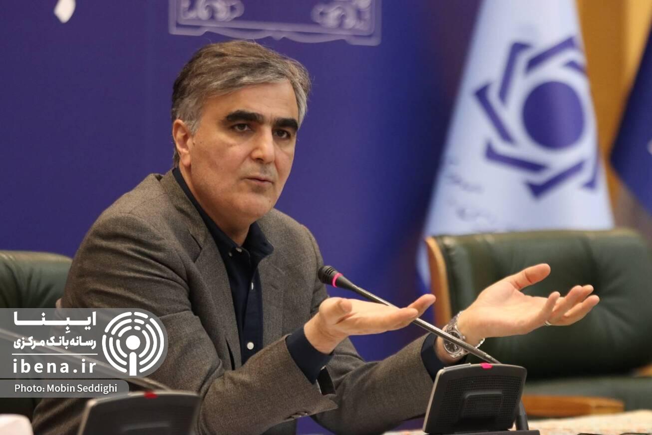 بانک‌ها هرچه سریع‌تر از فضای بنگاهداری خارج شوند/ توسعه سامانه یکپارچه نظارت بر بستر فناوری‌های نوین و هوش مصنوعی