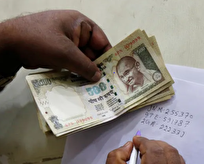 سقوط بی‌سابقه روپیه هند