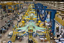 تولید آمریکا زیر فشار تعرفه‌ها به مرز رکود رسید