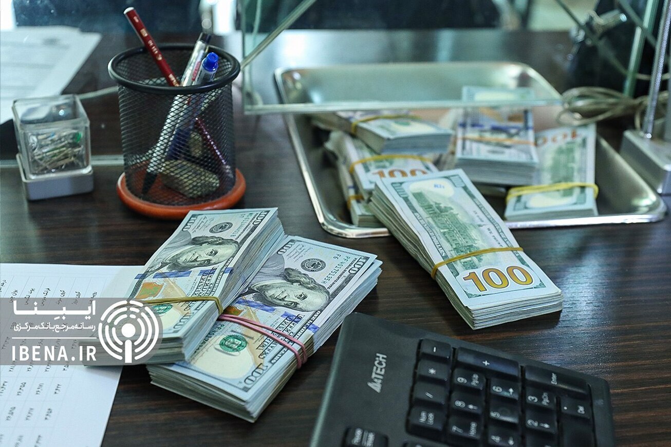 تامین ارز واردات از ۴۰ میلیارد دلار گذشت  سهم ۲۹.۲ میلیارد دلاری صنایع از تامین ارز