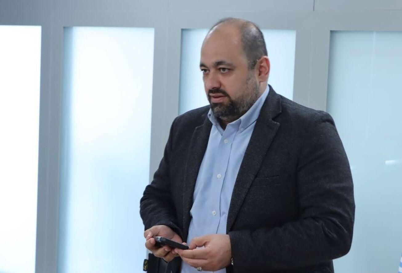 دلایل افزایش قیمت دلار و طلا از نگاه عضو اتاق ایران  ریزش سنگین رمزارز‌ها بر نرخ طلا و ارز اثرگذار بود