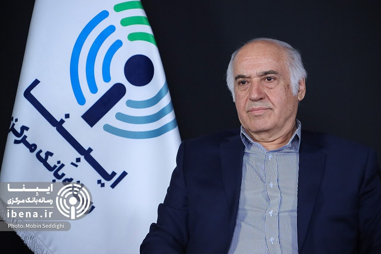 نوسانات ارز و طلا متاثر از انتظارات تورمی و شرایط بین‌المللی است