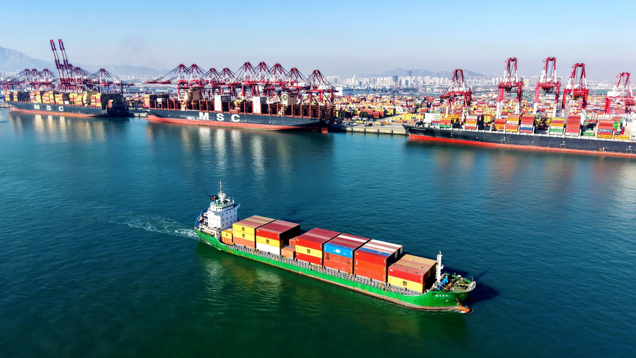 مازاد تجاری چین از یک تریلیون دلار عبور کرد