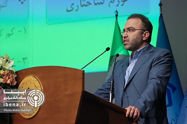 تصمیمات عملیاتی بانک مرکزی برای مدیریت بازار ارز اعلام شد/ از تخصیص فوری در تالار دوم تا برخورد با اخلالگران بازار ارز و طلا