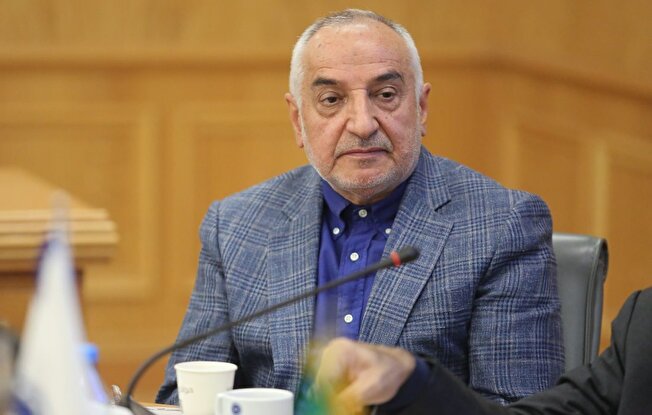 کاهش نوسانات ارزی با رونق گرفتن تالار دوم مرکز مبادله/ تولید صادراتمحور افزایش مییابد