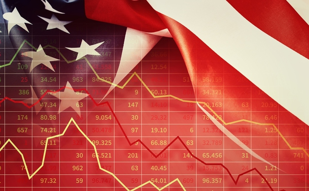وضعیت مبهم اقتصاد آمریکا و بی‌اعتمادی مصرف‌کنندگان
