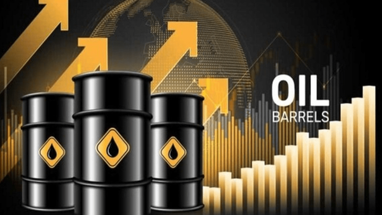 بلومبرگ: بازار جهانی نفت وحشت کرد