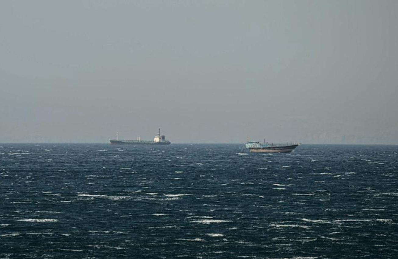 بحران تاب&zwnj;آوری اقتصاد جهان و افزایش فشارها برای حل&zwnj;وفصل وضعیت هرمز