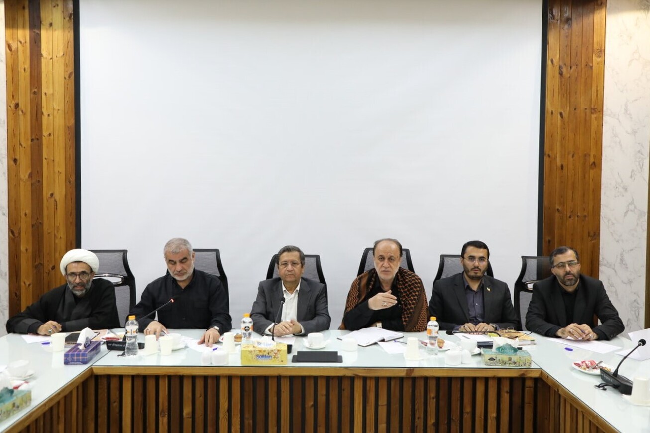 در جلسه رئیس کل بانک مرکزی با نمایندگان مجلس چه گذشت؟