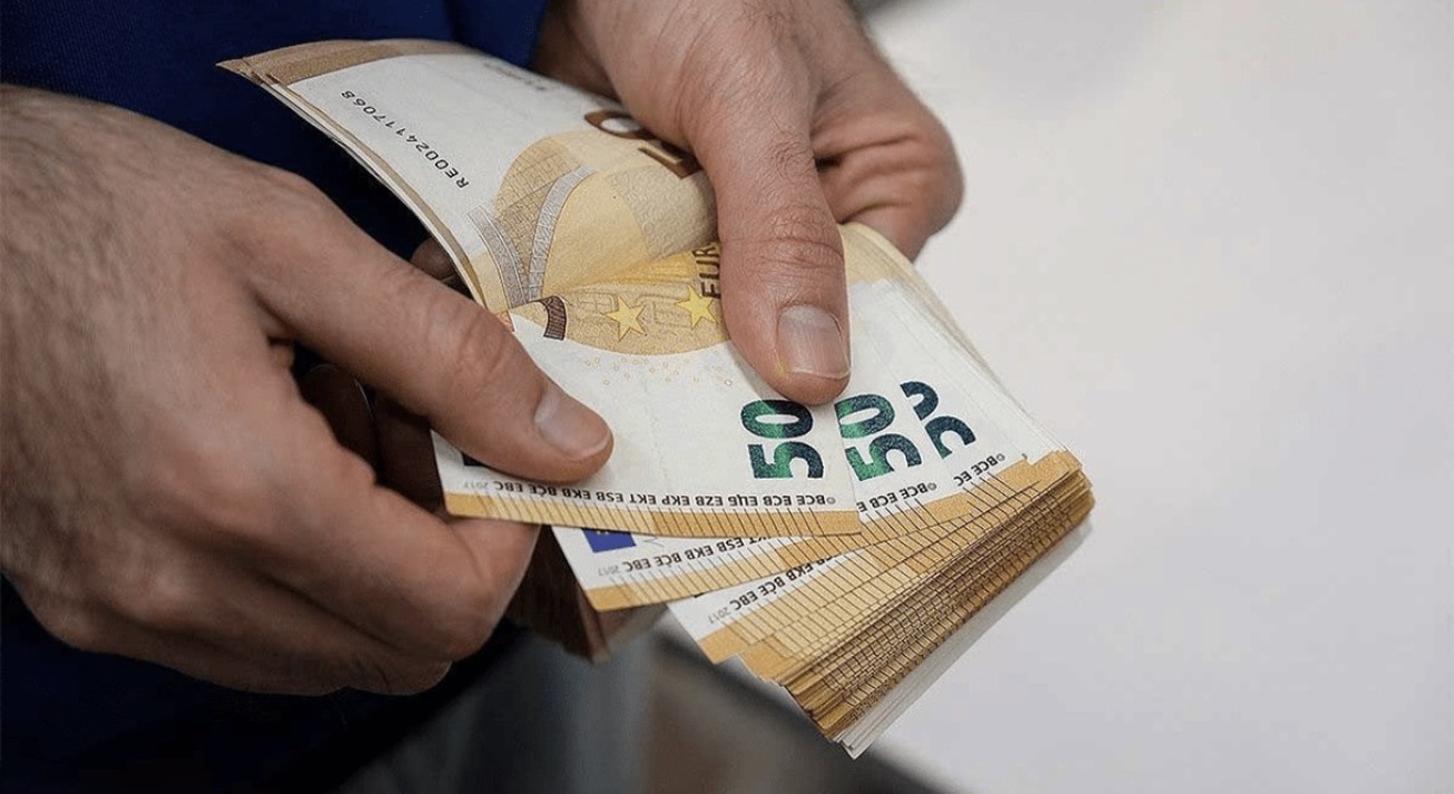 مهلت بازگشت ارز به کشور تمدید شد