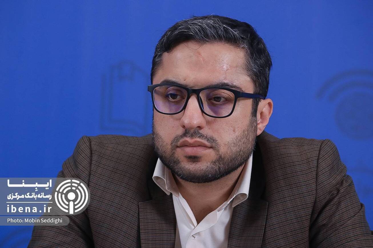 نقش دولت در بازسازی صنایع آسیب دیده چیست؟