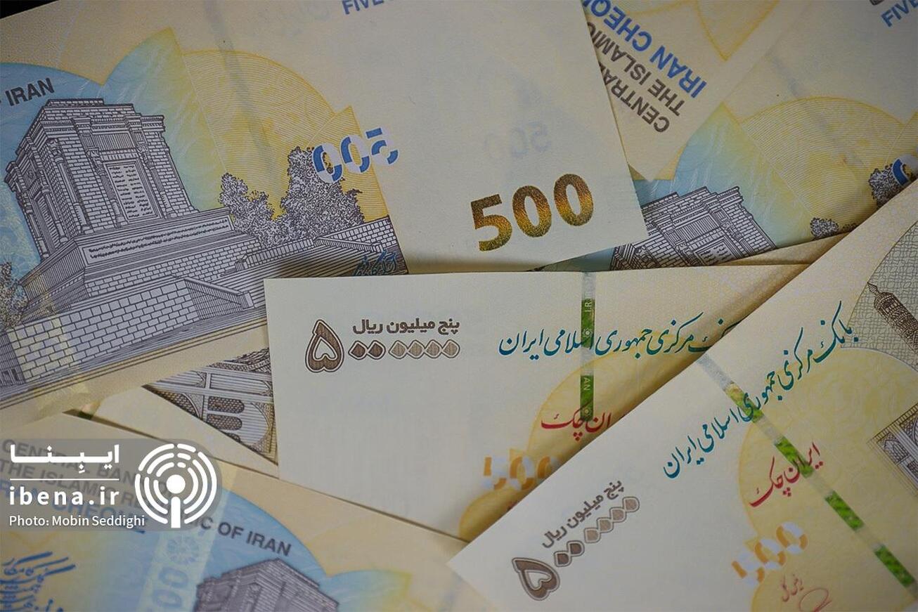 حجم نقدینگی از دو هزار و ۴۷۲ هزار میلیارد تومان گذشت