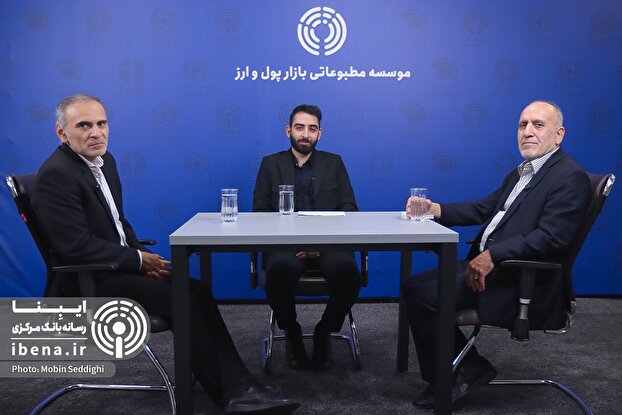 گزارش تصویری میزگرد سیاستگذاری پولی در اقتصاد پساجنگ با حضور ندری و سیدعلی