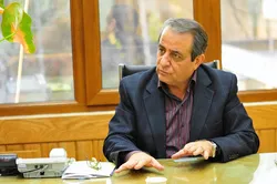 تاثیر کاهش قیمت دلار بر بازار طلا و سکه