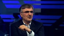 توضیحات رئیس کل بانک مرکزی درباره نحوه ورود بانک مرکزی در تعیین نرخ دلار بازار آزاد