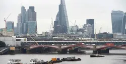 نگرانی بانک مرکزی انگلیس از افزایش دستمزد&zwnj;ها