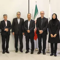 بازنگری در راهبردهای عملیاتی بانک مرکزی و هلدینگ ملی انفورماتیک