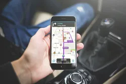 کارمندان ویز (waze) اخراج شدند