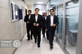 بازدید مدیر عامل بانک ملت از موسسه مطبوعاتی بازار پول و ارز