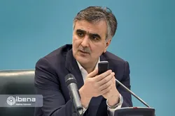 فرزین: چشم&zwnj;ها را بر روی فساد نبندیم/ سیستم بانکی باید حلال کار کند