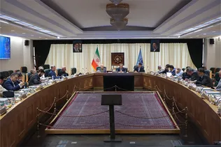 نشست رئیس کل بانک مرکزی با اقتصاددانان/ گزارش تصویری