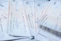 پرداخت آنی چک‌های تضمین‌شده از مهرماه سال جاری/ صدور چک رمزدار از ۷ مهرماه ممنوع است