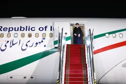 رئیس&zwnj;جمهور عازم الجزایر شد