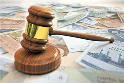 محدودیت تبادلات مالی برای ۱۲۲۶ شخص مظنون به پولشویی