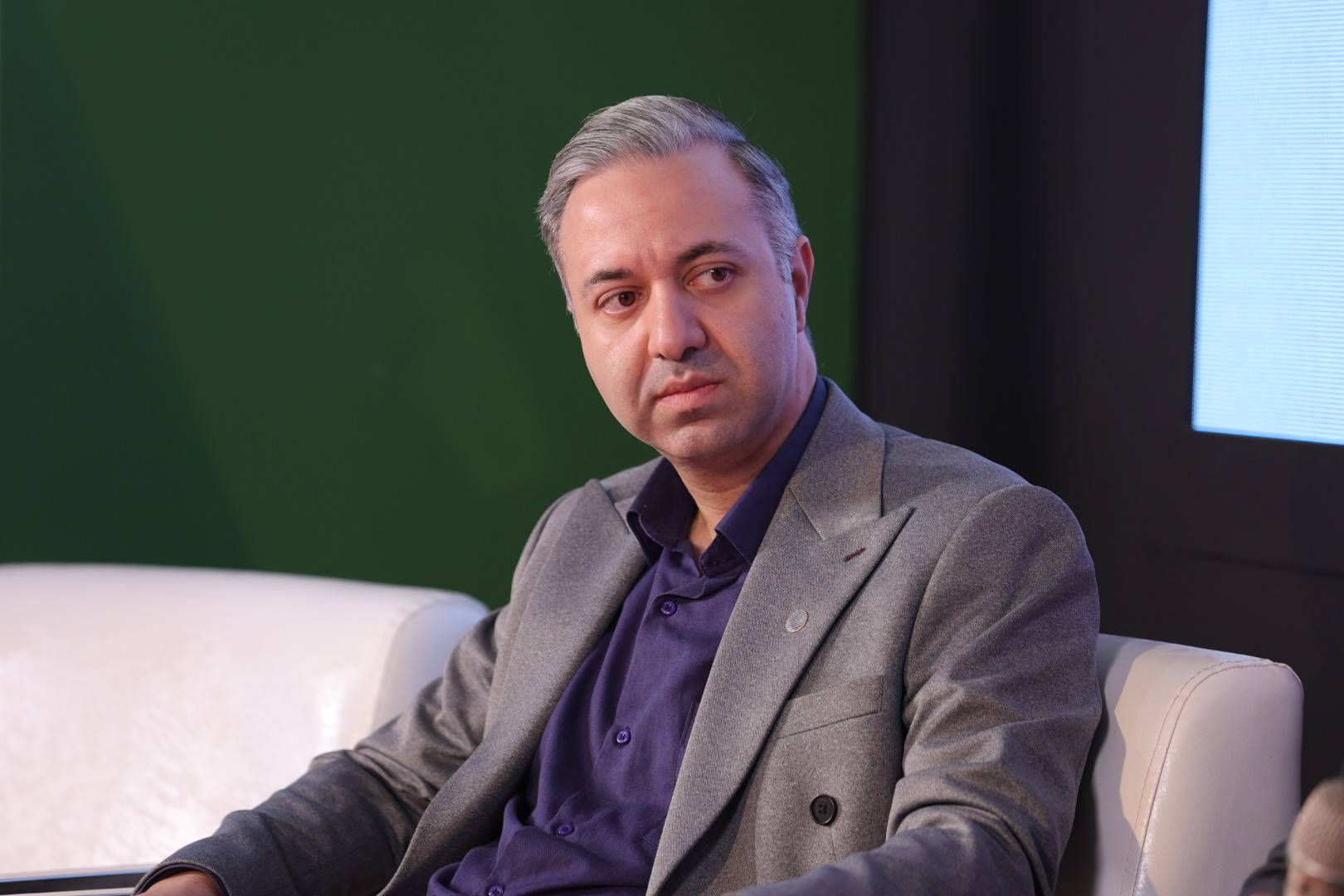 پیادهسازی موثر هوش مصنوعی نیازمند همکاری بانکها، شرکتهای توسعهدهنده و سیاستگذاران است