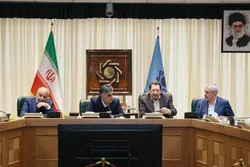 جلسه هماهنگی تیم اقتصادی دولت در بانک مرکزی تشکیل شد/ بررسی سیاست&zwnj;های ارزی، تجاری و معیشتی مردم