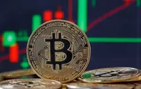 بیت‌کوین از مرز ۸۰ هزار دلار عقب‌نشینی کرد